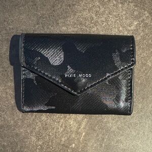 Pixie Mood Envelope Style “Carol Card Case” - Metallic Camo Black Camo